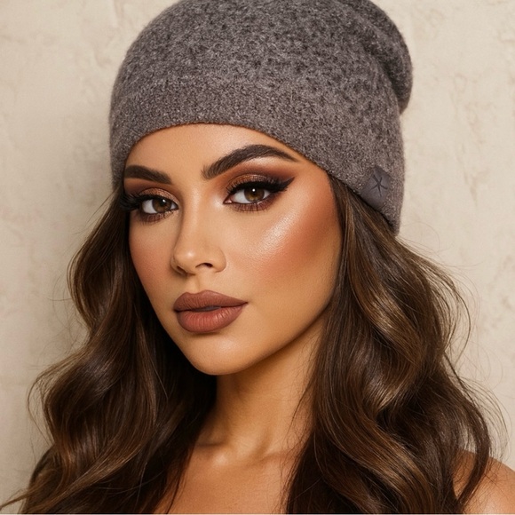 Barefoot Dreams Accessories - Barefoot Dreams CozyChic Lite Confetti Beanie in Storm Grey Dark Brown One Size